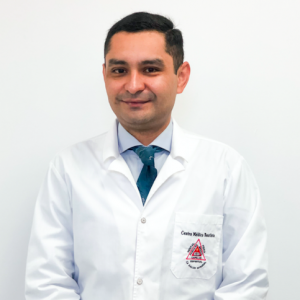 Dr. Ricardo Vega