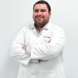 Dr. Enrique Centurión