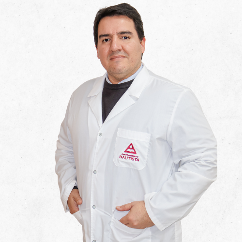 Dr. Álvaro Martínez