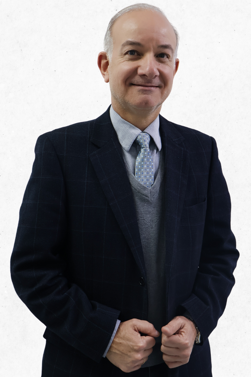 Dr. Rubén Ruttia